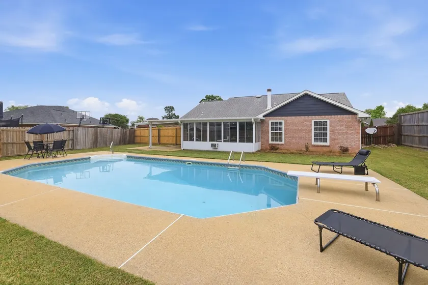 New! Private Pool Quiet Retreat Games - Image 1