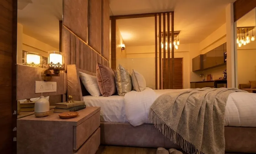 Là Glen 1-BHK Suite - Image 1
