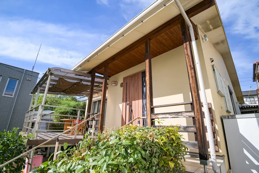 12 minutes by car to Ghibli Park | Free parking for 2 cars | 104 m² single-story | Accommodates up to 6 people - Image 1