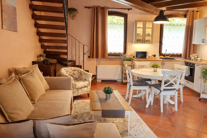 Benedetta Abbadesse Guest House Two-Room Apartment - Image 1