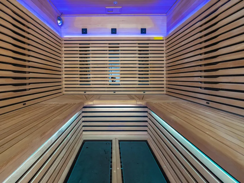 Large gîte • Heated pool/sauna • 1.5 hours from Paris - Image 1