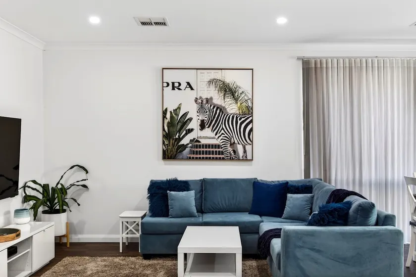 Madeley Retreat – Spacious & Comfortable Stay - Image 1
