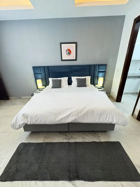 Mehmaan Studio - 202 | Next to Unitech Cyber Park - Image 1