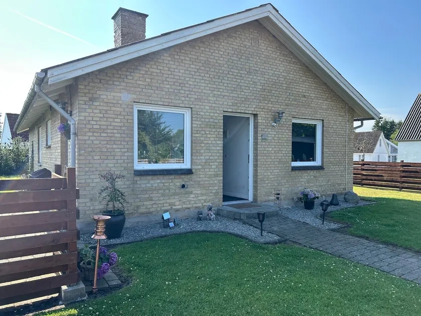 Cozy house with peace and quiet and a wonderful location. - Image 1