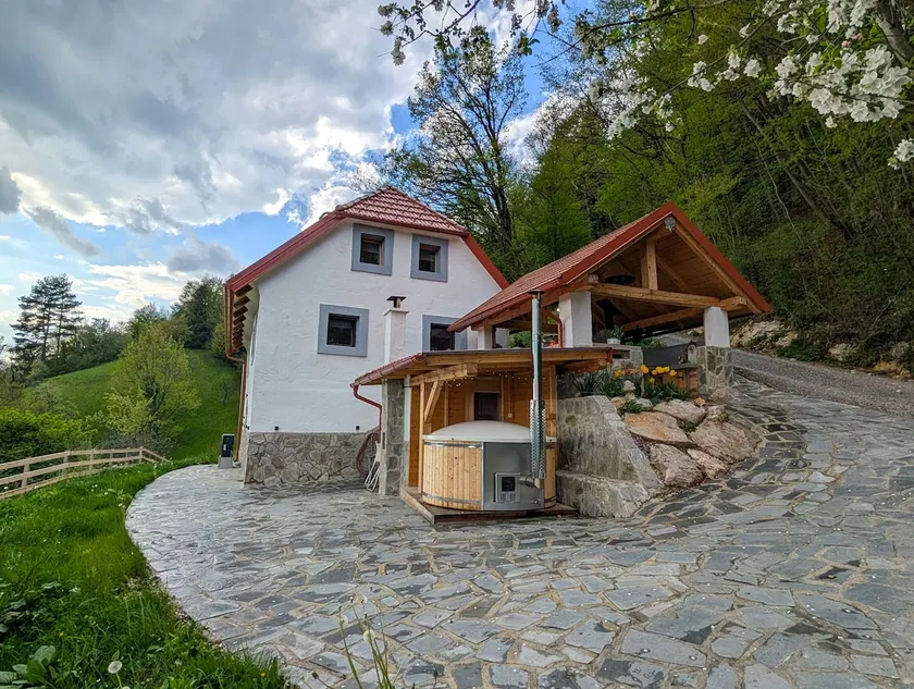 Karničnik Farm House Matejka with Hot Tub & Sauna - Image 1