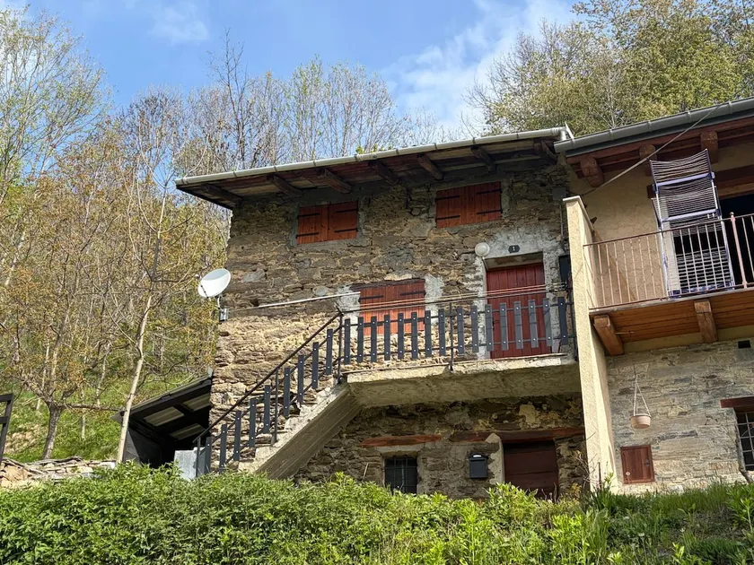 House in the woods in Val Maira - Image 1