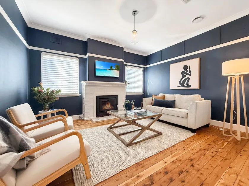 *New listing* Modern 3BR house, Central location - Image 1