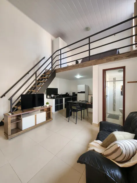 Entire loft near UTFPR - Image 1