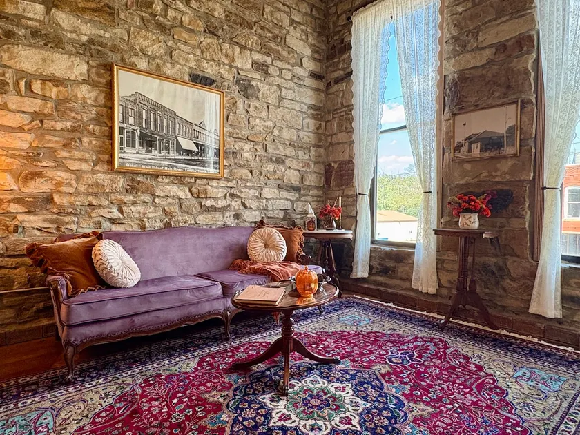 Suite A at The Elliott 1887 - Image 1