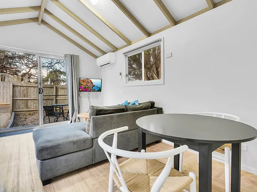 1 Bedroom Cabin - Image 1
