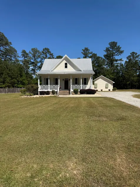 The Back Nine Bungalow - Image 1