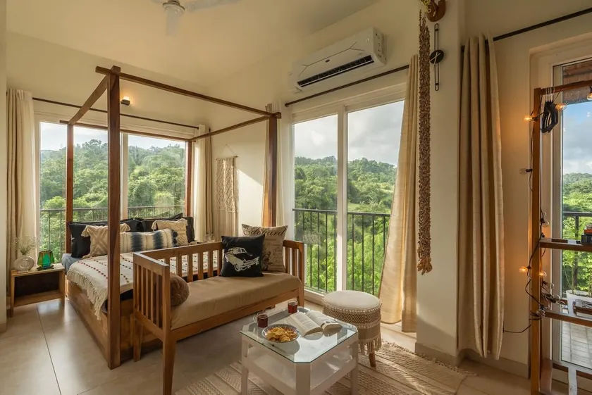 Beautiful Studio with a view to die for - Image 1