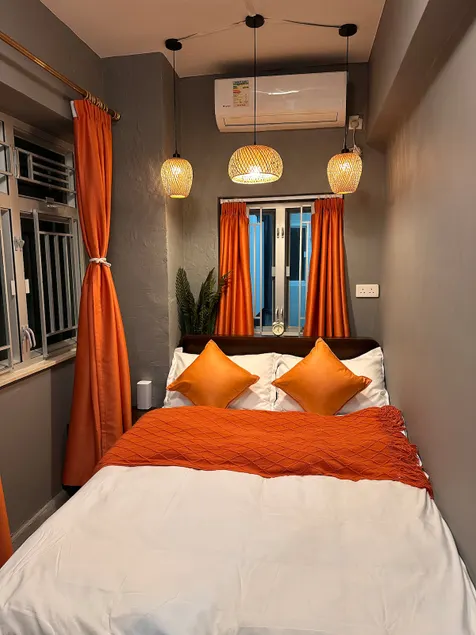 Boutique Suite & Free Breakfast | 3 Mins to MTR - Image 1