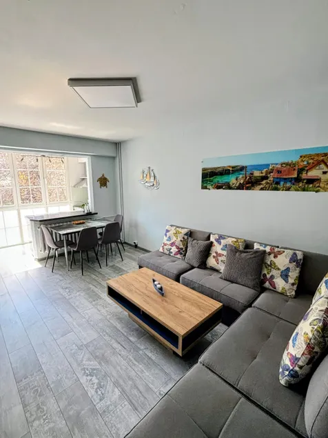 Stylish Apartment near Sofia Airport and Metro, Self Check-in - Image 1