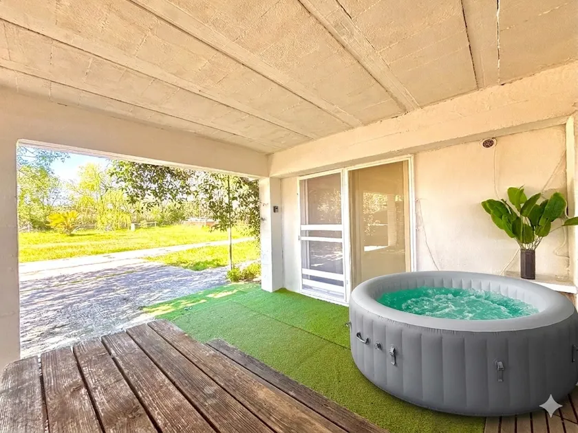 Suite with private Jacuzzi in the heart of nature - Image 1