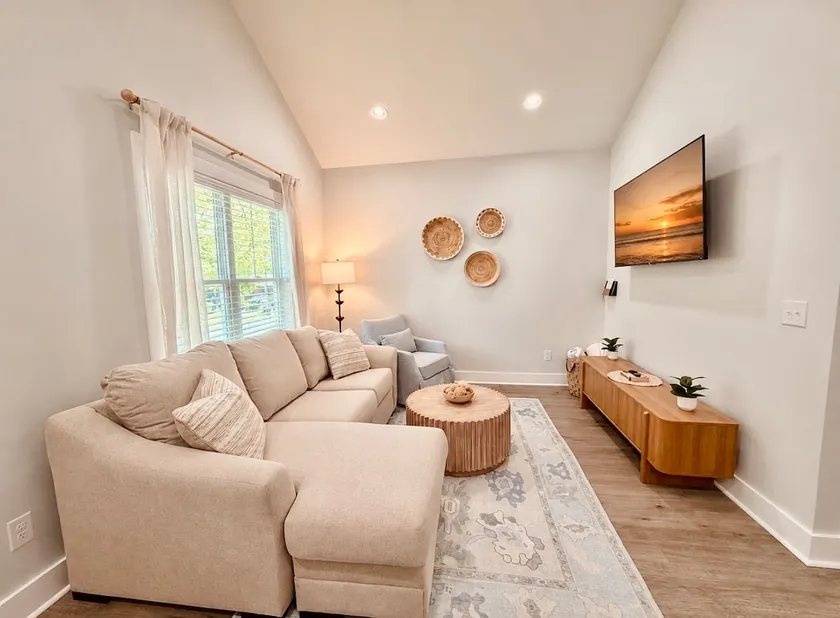 Cozy Corner Retreat - 3BR—5BED - Bear Town Getaway - Image 1