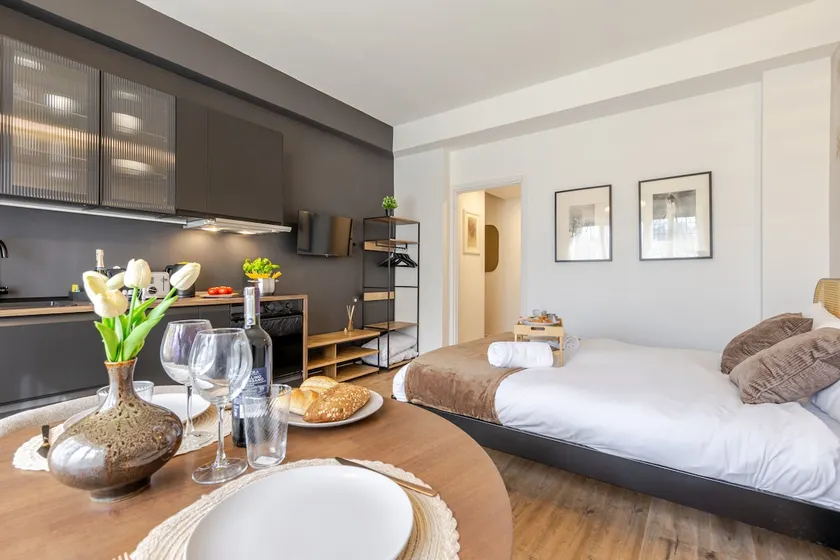 Magic Rent - Casetta Jorad - Design Suite - Image 1