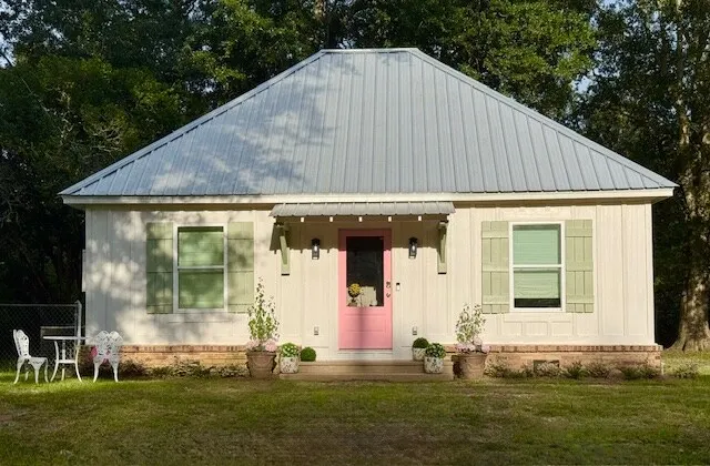 Mon Sherri - The Cottage - Image 1