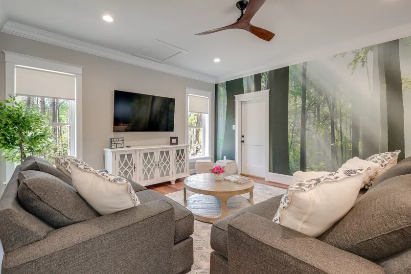 Hike, Golf & Explore! Peaceful Home in Montpelier - Image 1
