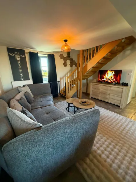 Duplex premium avec terrasse à 5 min Le Pal - Image 1