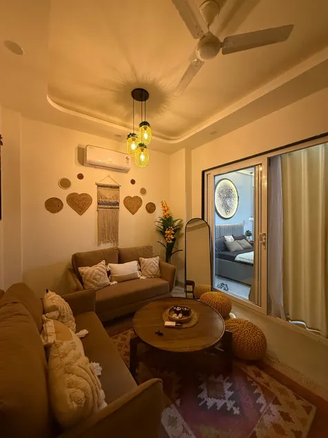 The Moon Retreat| Near Rapid Metro| Stay Theory - Image 1