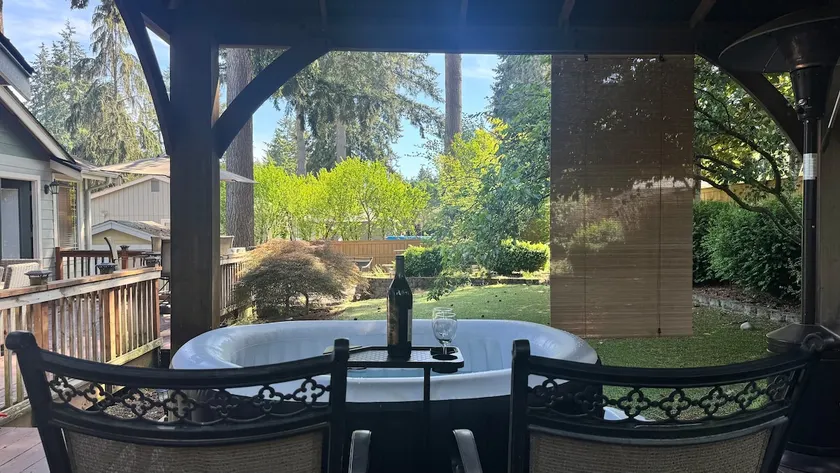 Peaceful & Spacious Zen Home near Chambers Bay - Image 1