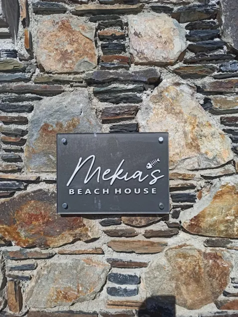 Mekia's beach house - Image 1