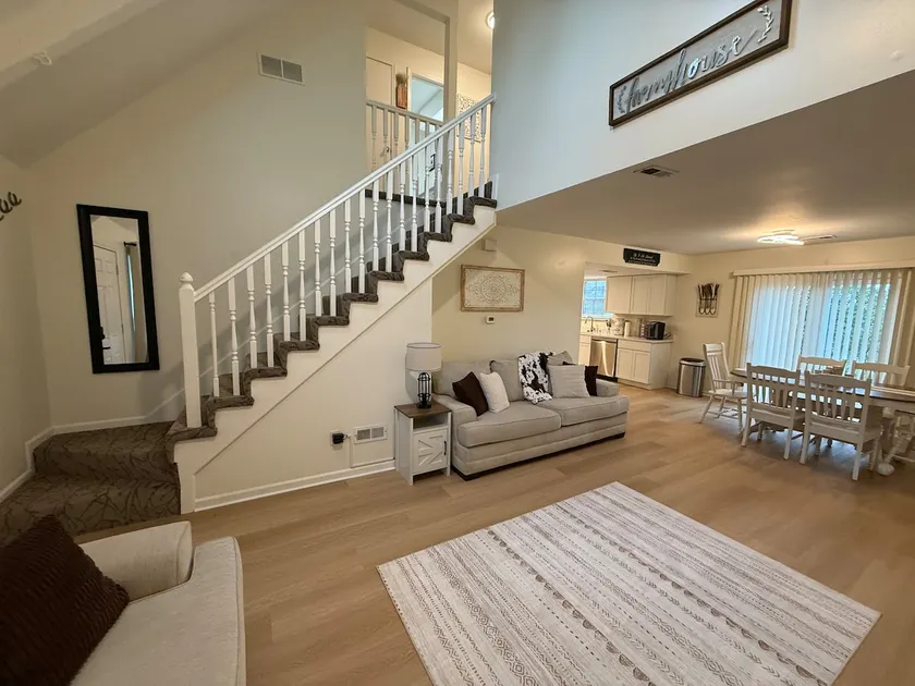 The Farmhouse Retreat - Image 1