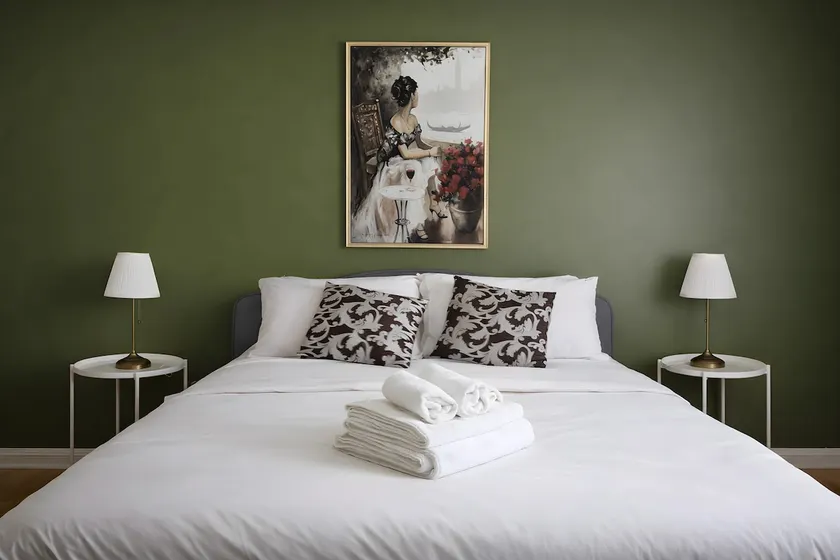 Chic & Cozy Stay • Quiet Area • Parking - Image 1