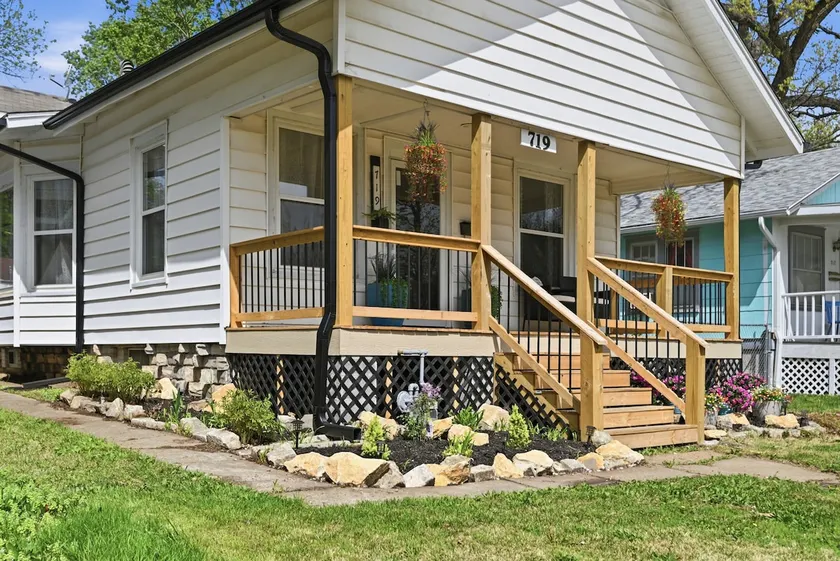 The Jewell Nest | Hot Tub | Near Downtown Topeka - Image 1