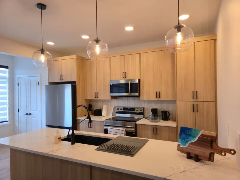 West Edmonton 3 Bed Retreat Perfect for Families - Image 1