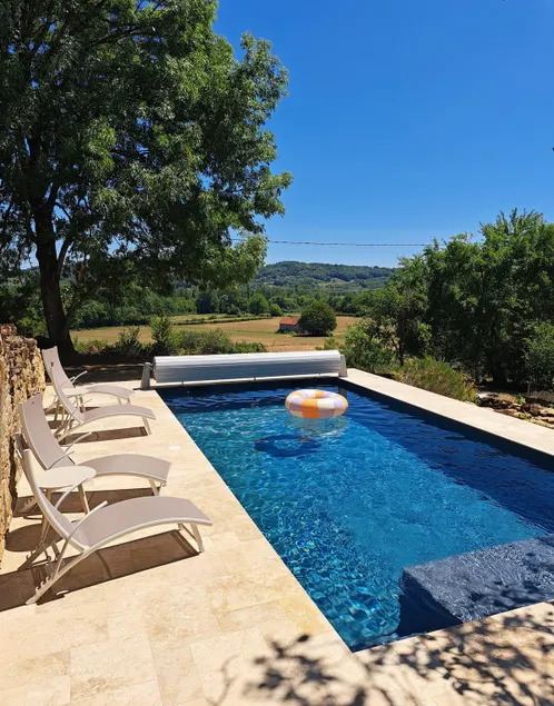 Instant Lot • Unique stone house • Swimming pool • Nature - Image 1