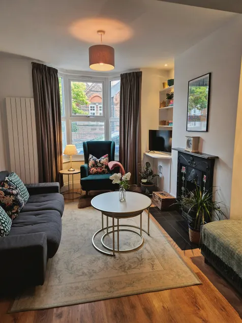 2BR Victorian House Nr Station & Town, Free No Restrictions On-Street Parking, Wifi and Netflix - Leamington Spa - Image 1