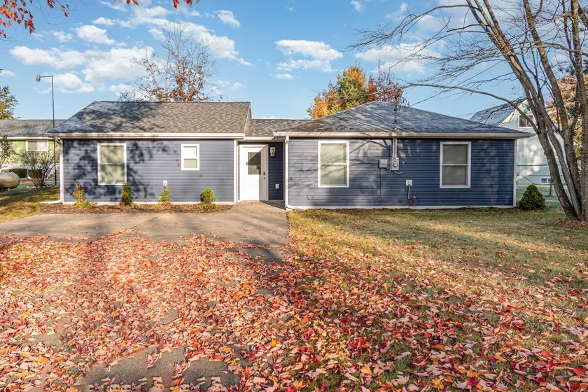 Lakefront Retreat - Gladwin - Image 1