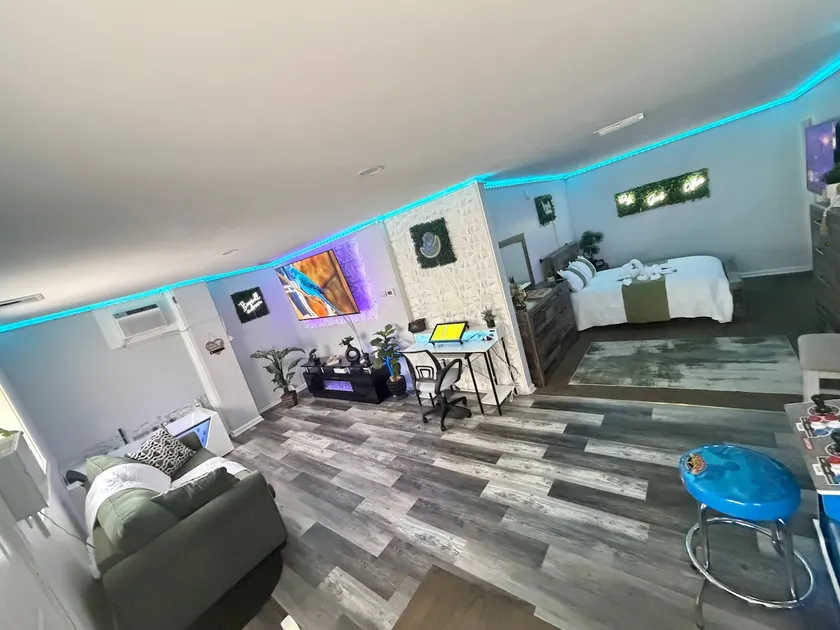 The spot studio - Image 1