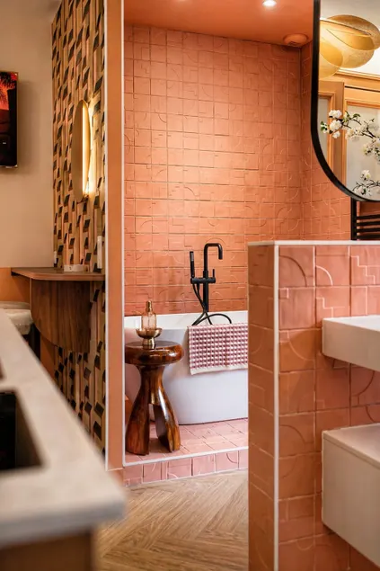 Casa Lucia - Iconic Suite - Calais city center - Image 1