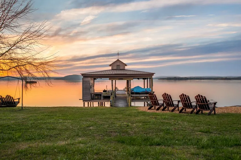 Sweet Home Sand Valley on Weiss Lake - Sleeps 26 - Image 1