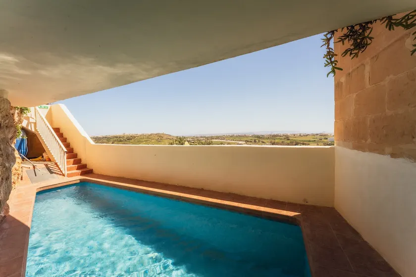 Appartamento con terrazza, giardino e piscina | Vicino Gigantia - Image 1