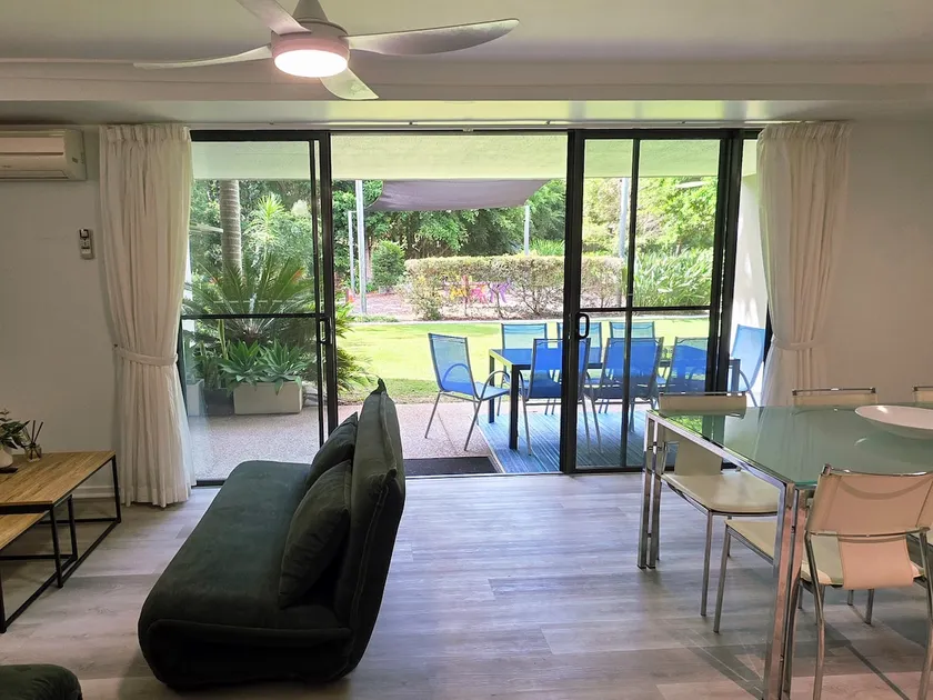 Beachside Getaway Ground Level Apartment - Image 1