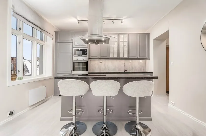 Central apartment - Image 1