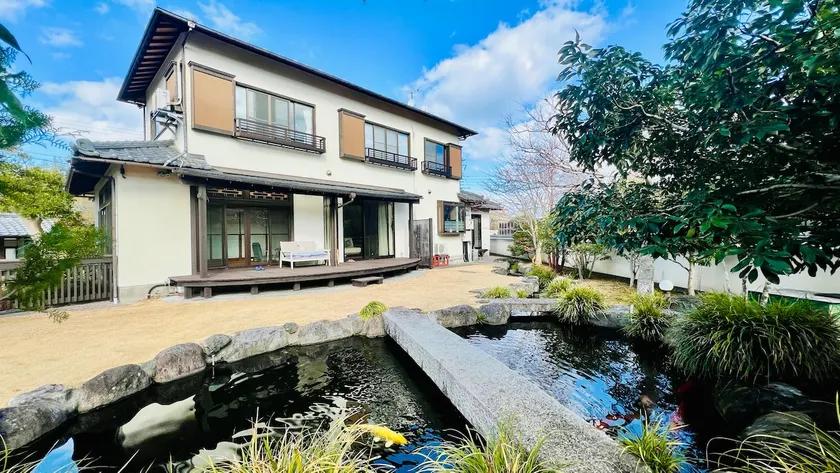 [Higashiyama Niwa] 3-minute drive to the outlet / Views of Mt. Fuji and Mt. Hakone / Free parking - Image 1