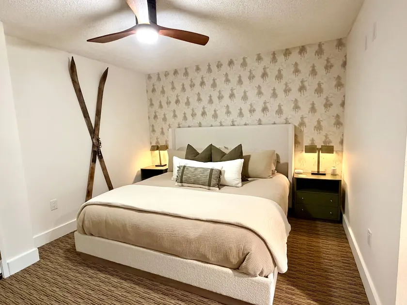 Newly Renovated Condo in Crested Butte - Image 1