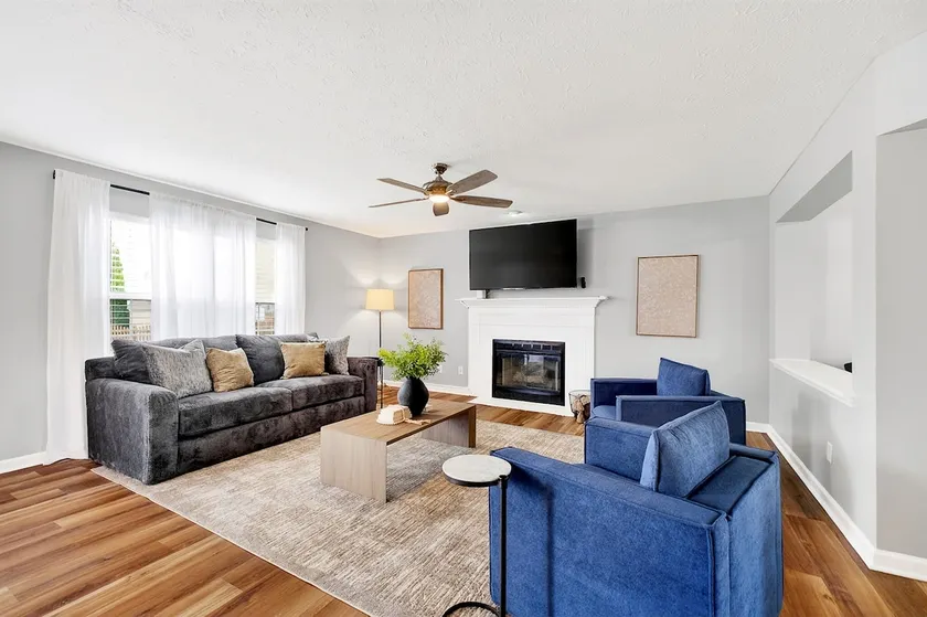4BR Greenwood Home | Fenced Backyard · Near Indy - Image 1