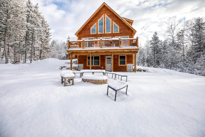 The Escape At Thundersnow 4BR | Fireplace | Deck - Image 1