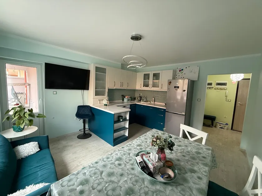 Apartment Home 2 - Image 1