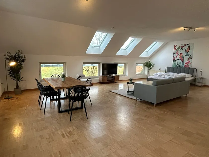 Signature Loft - Perfect for 4-6! kitchen parking - Image 1