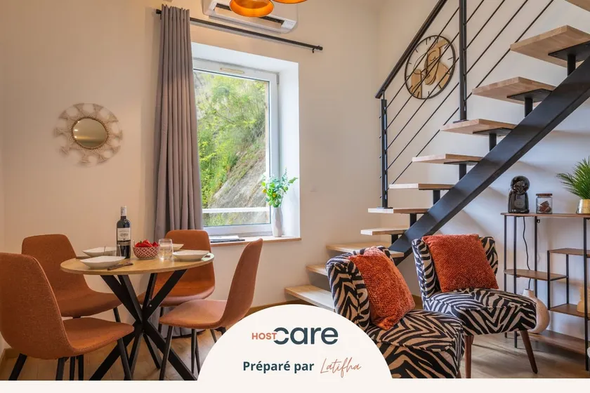Hostcare - La Roche – Duplex - Heart of Les Eyzies - Image 1