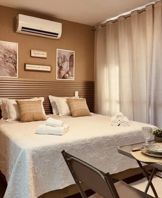 Versatile Studio: King bed or 2 singles 6 km from the airport - Image 1
