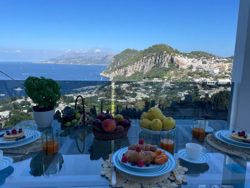 Capri Great View Suite - Image 1