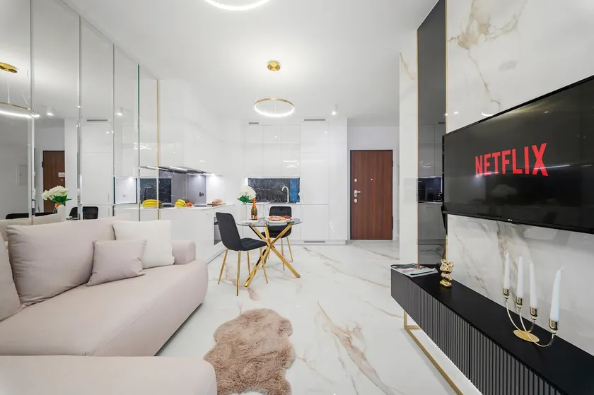 Luxury Apartment - Mennica Residence - Image 1